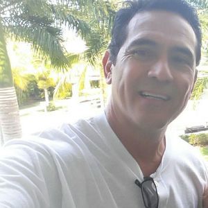 Meet your Posher, Roberto